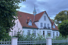 Herrenhaus-Sued-und-West